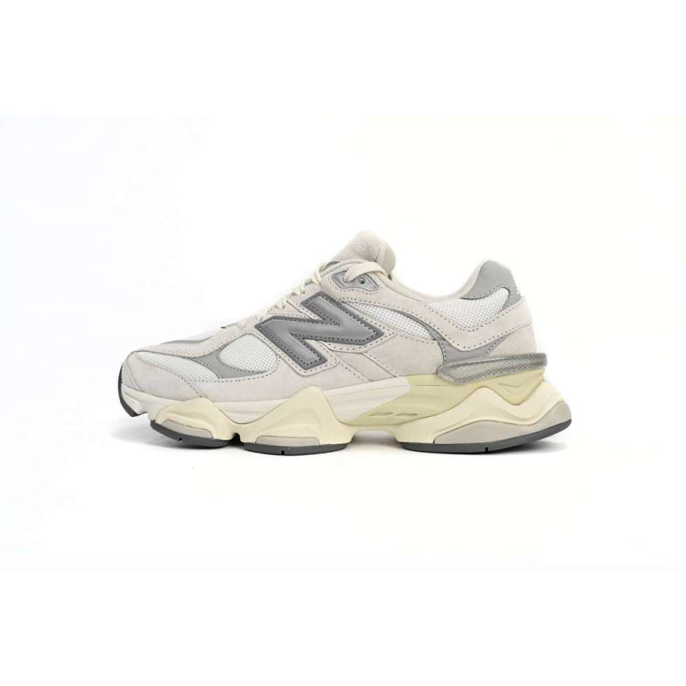 New Balance 9060 Pale