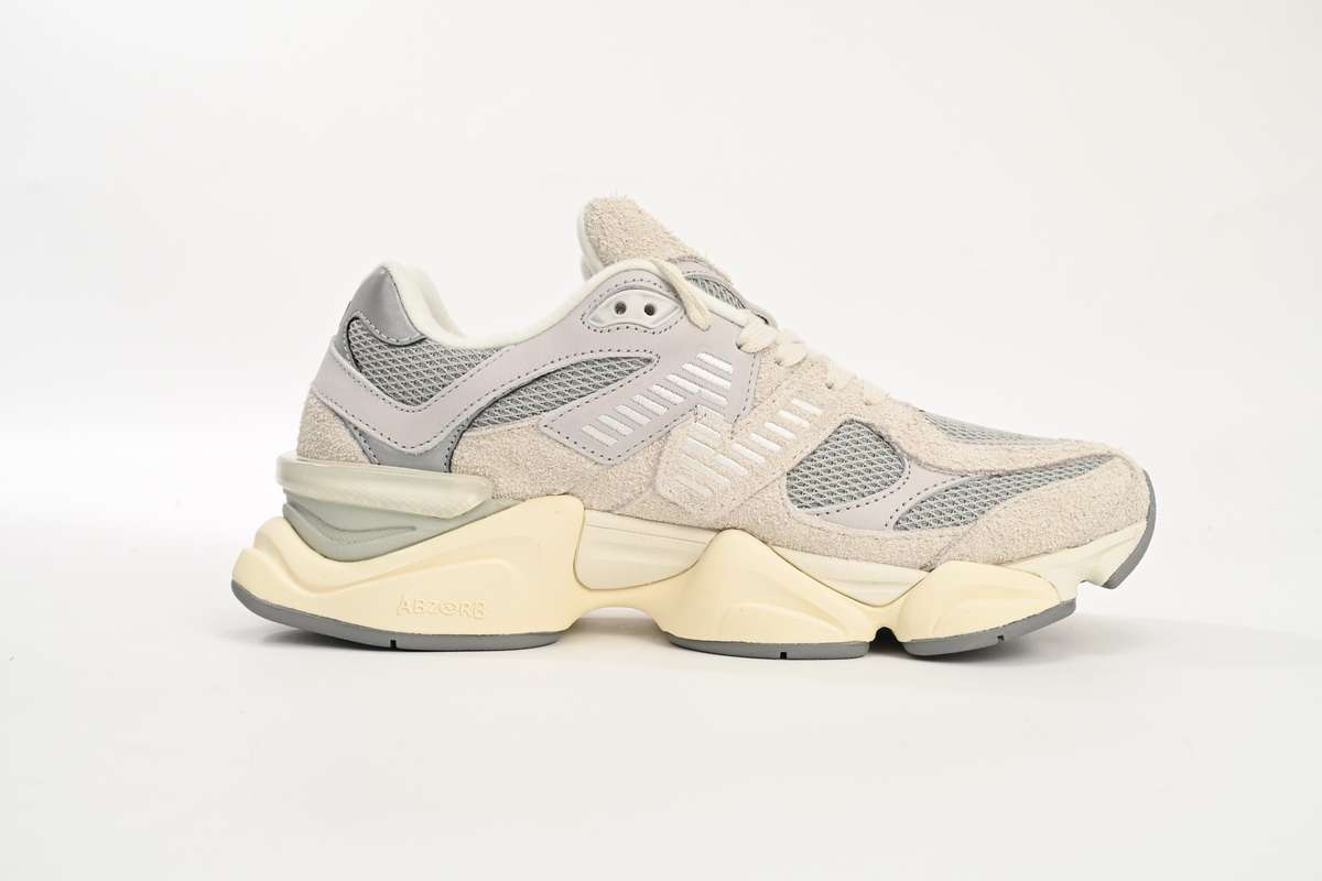 Alternative view of New Balance 9060 Lima